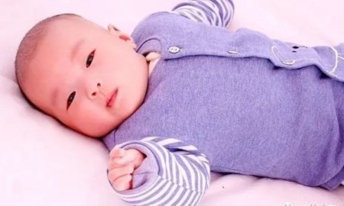 甘油婴儿可以用吗-甘油对婴儿湿疹好吗网- 婴儿甘油大人可以直接擦脸吗知识,分享甘油对婴儿湿疹好吗有用吗